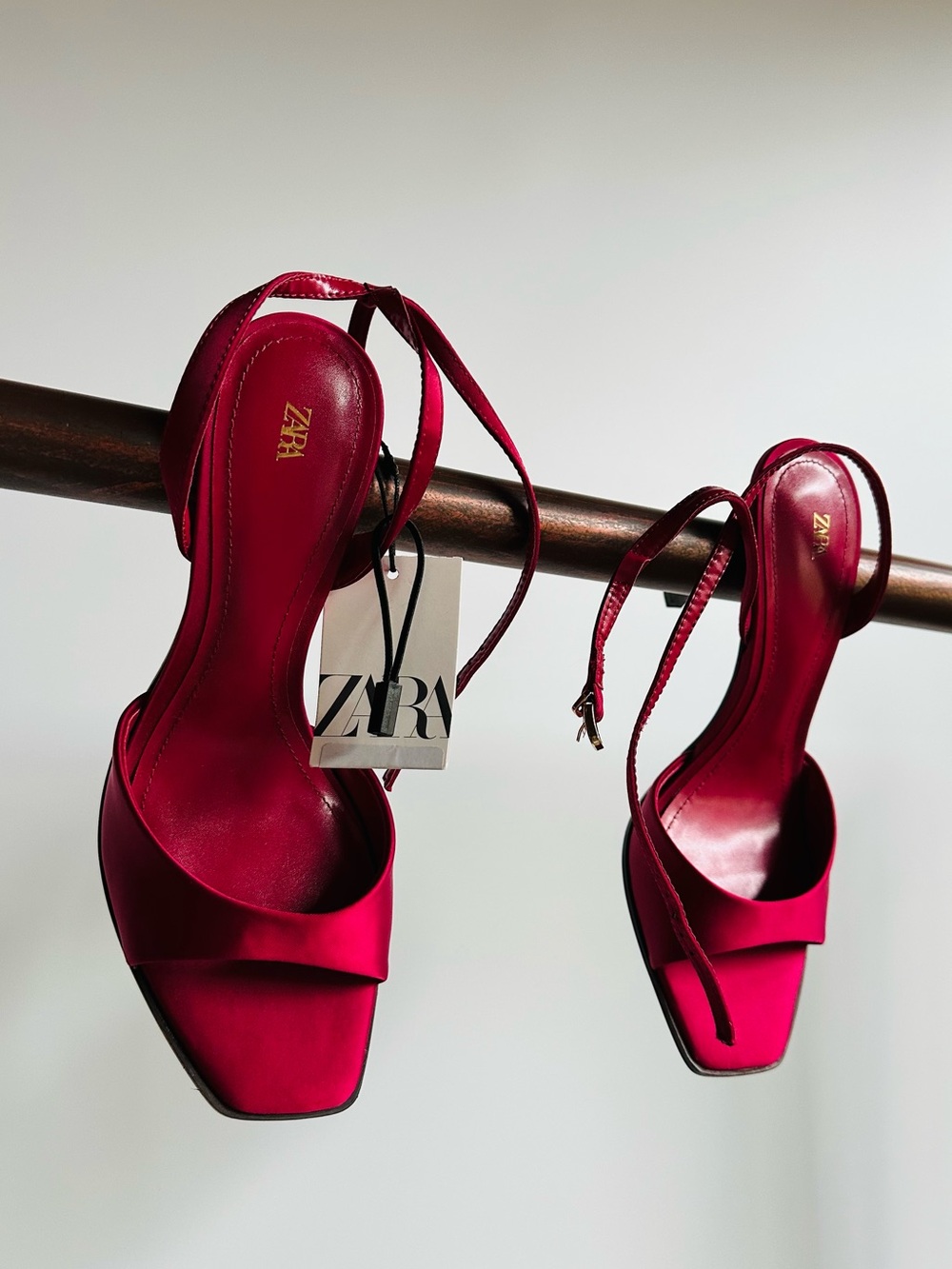 New Zara Red Satin Ankle Strap Stiletto High Heels Sandals NWT 39 US 8